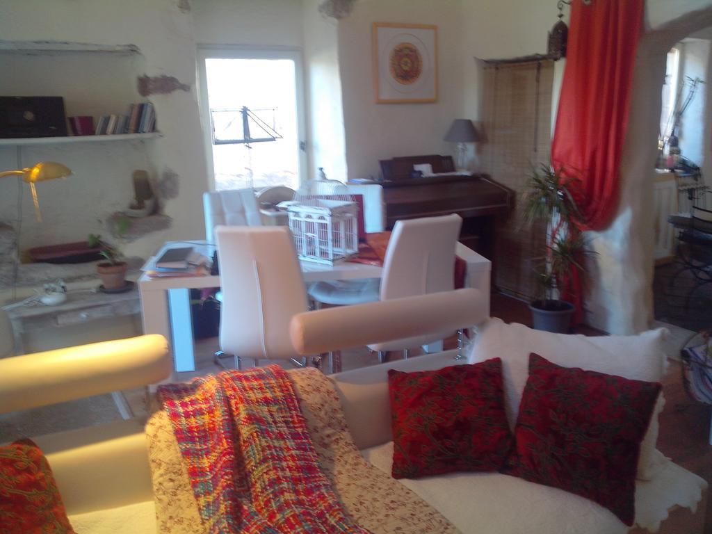 Le Clos De La Source Bed & Breakfast Le Bousquet-d'Orb ภายนอก รูปภาพ